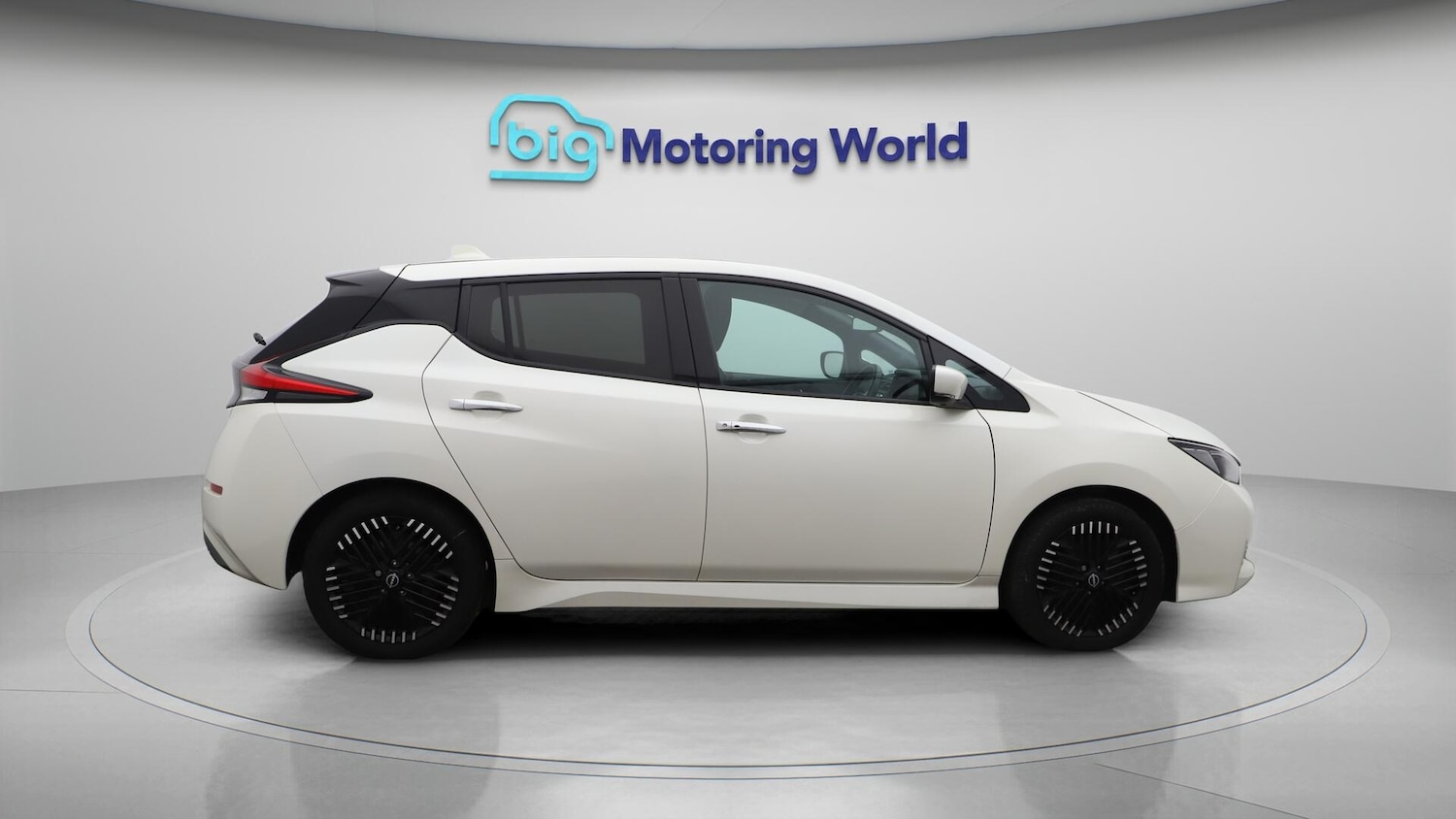 Used Nissan Leaf for sale - 76727235: Photo 9