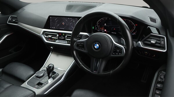Used BMW 3 Series 2019 for sale - 76152468: Photo 10