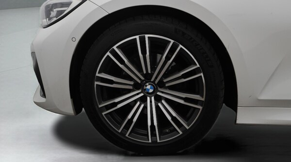 Used BMW 3 Series 2019 for sale - 76152468: Photo 28