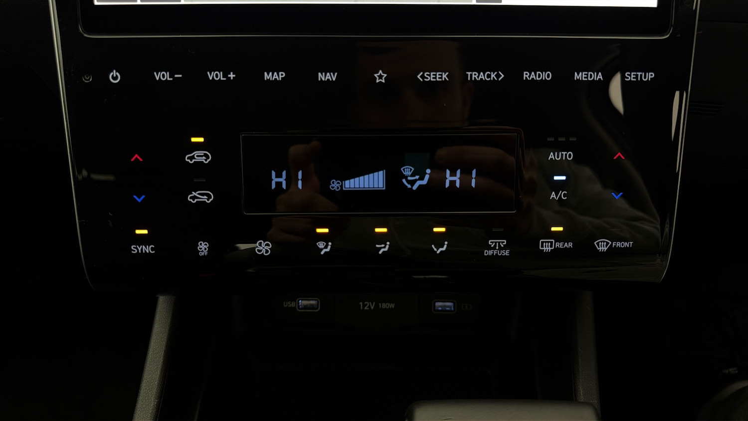 Used Hyundai TUCSON 2023 for sale - 78040121: Photo 11