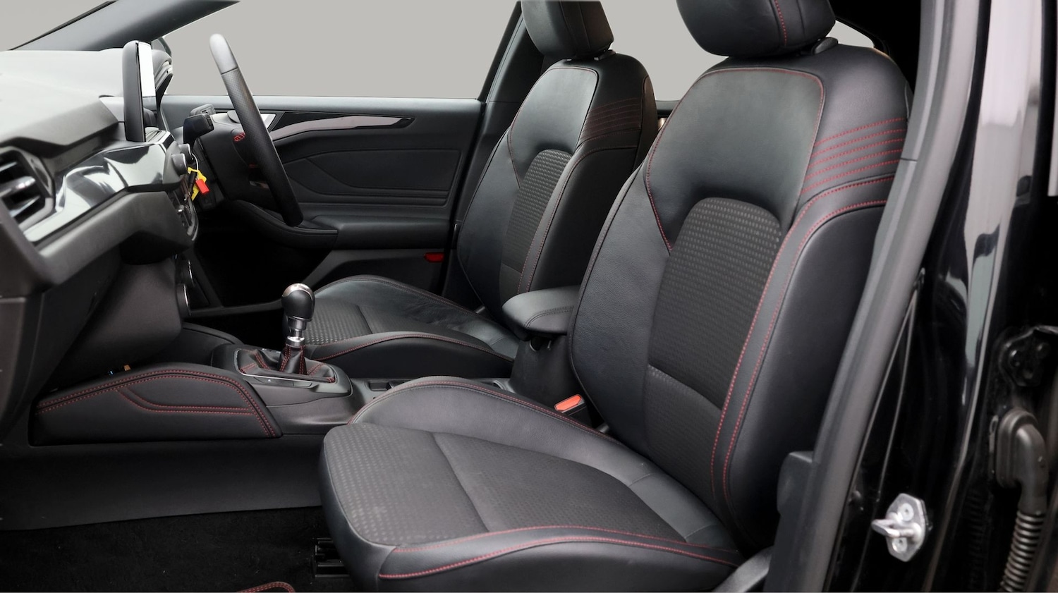 Used Ford Focus 2021 for sale - 77536313: Photo 14