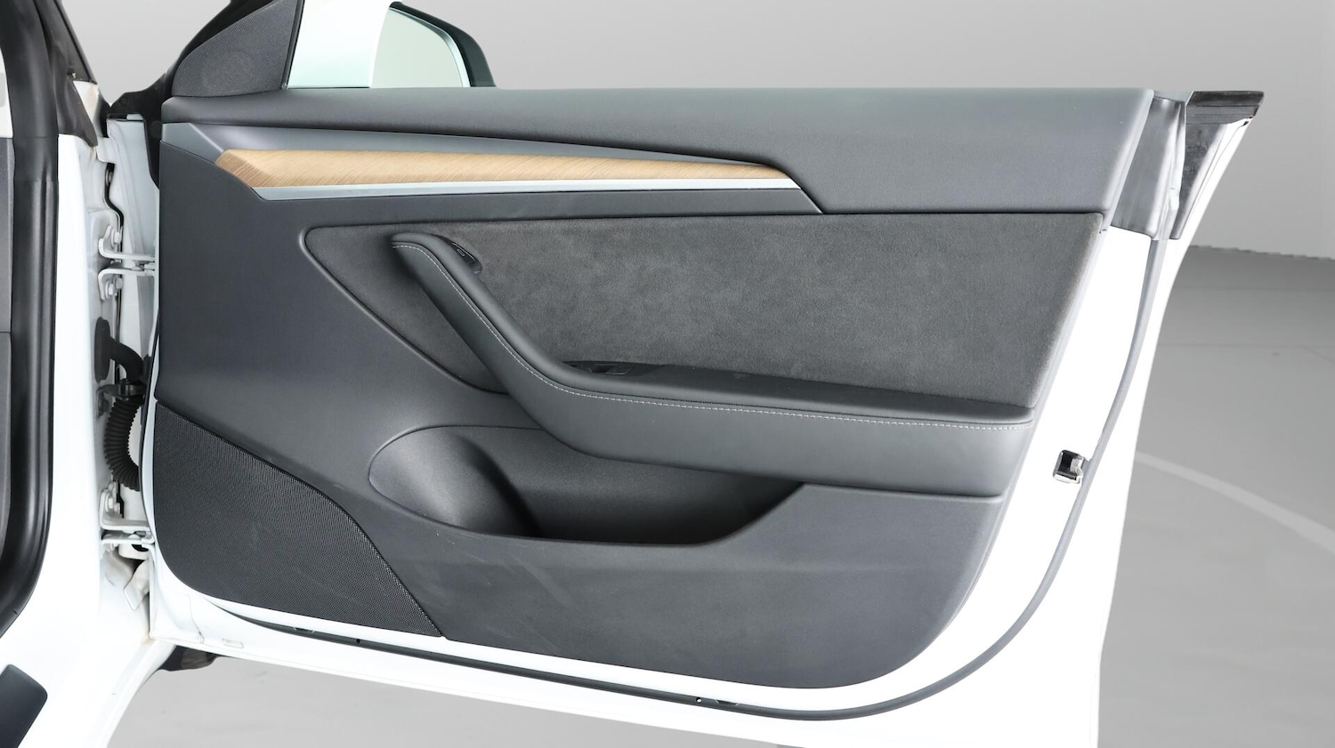 Used Tesla Model 3 2021 for sale - 76389298: Photo 16