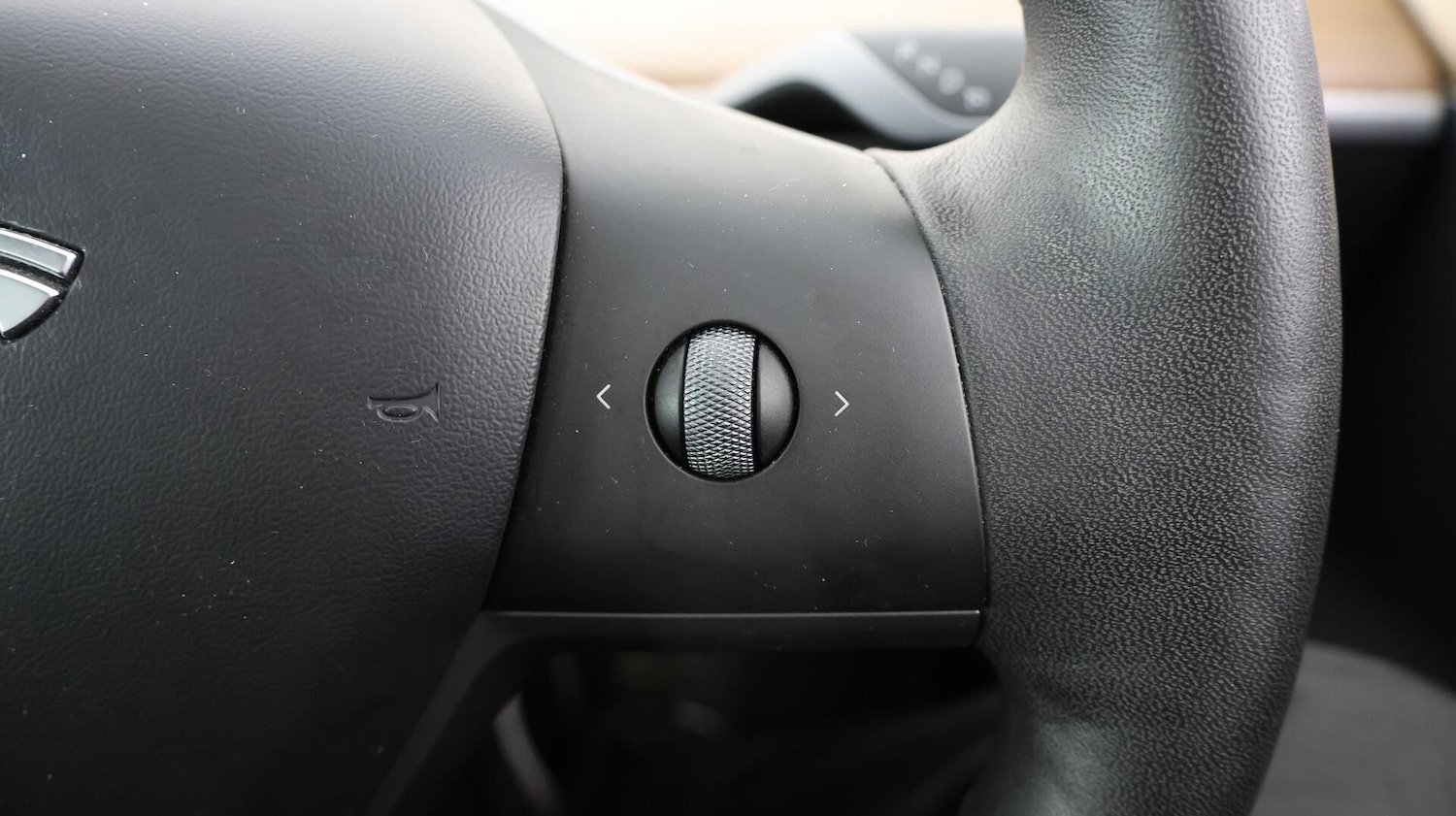 Used Tesla Model 3 2021 for sale - 76389298: Photo 26