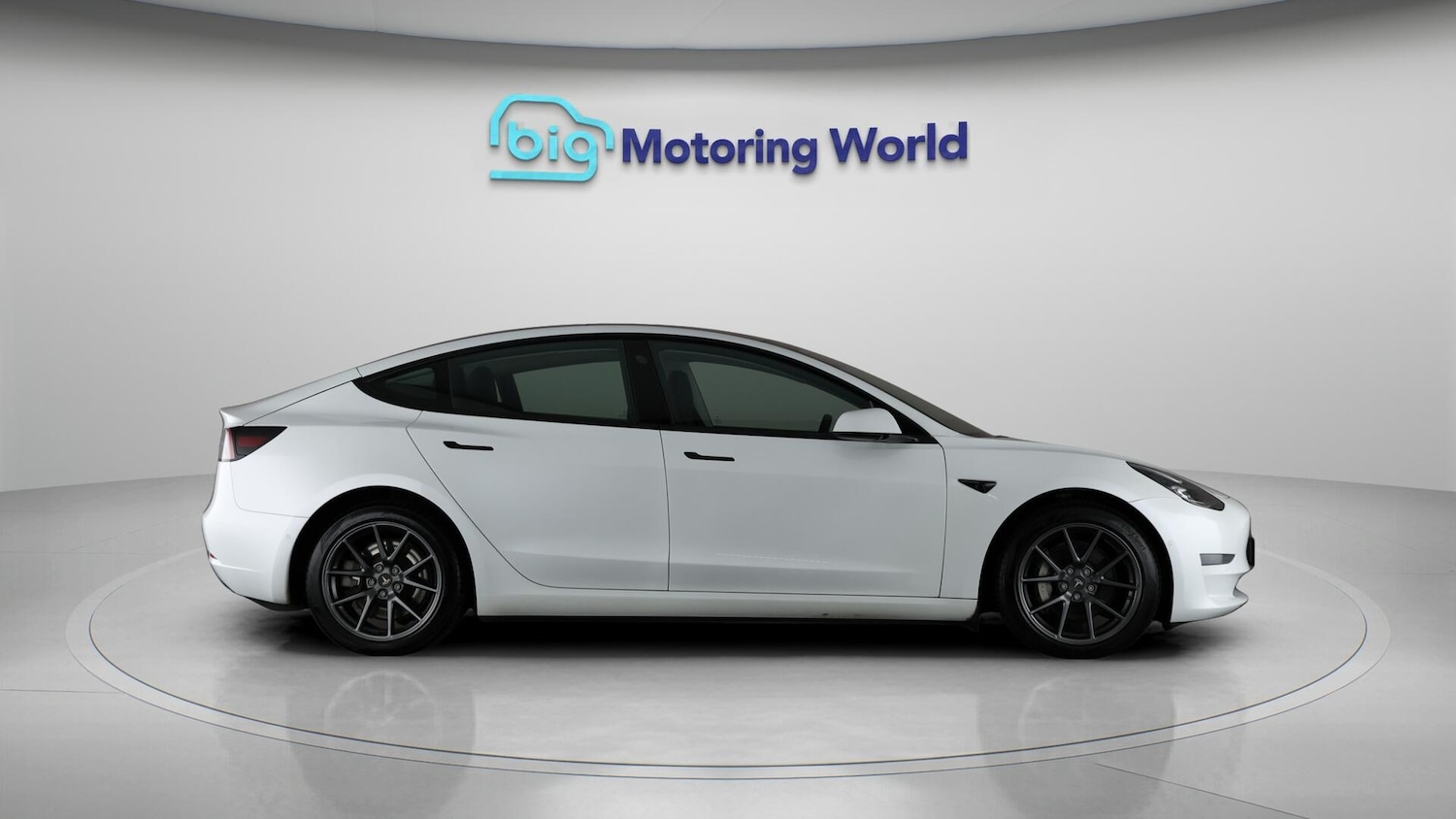 Used Tesla Model 3 2021 for sale - 76389298: Photo 9