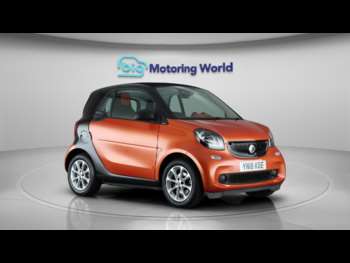 Used smart fortwo 2018 for sale - 74909063: Photo