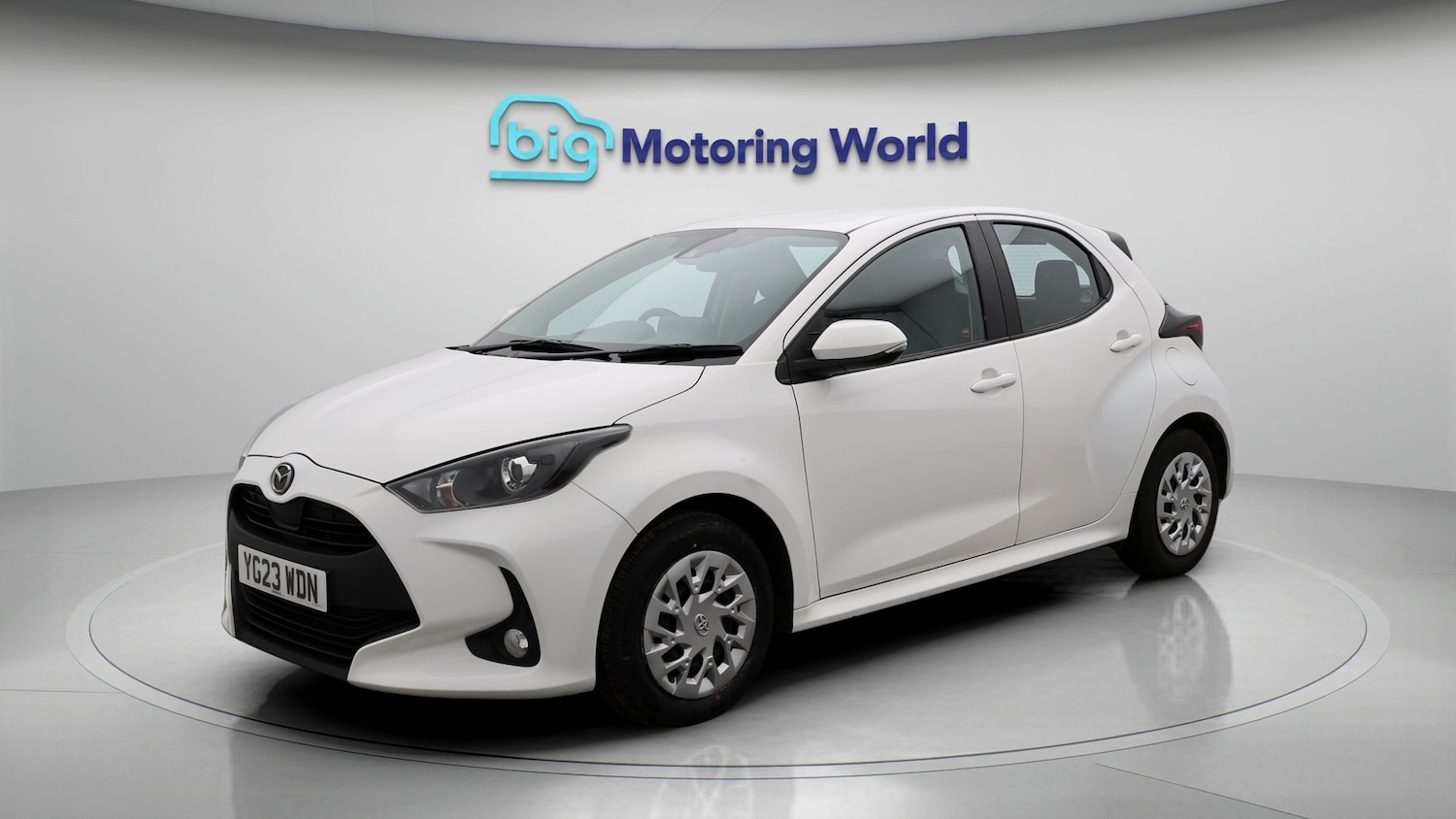Used Mazda Mazda2 HYBRID 2023 for sale - 77233875: Photo 3