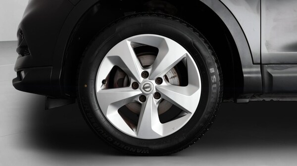 Used Nissan Qashqai 2017 for sale - 76250902: Photo 18