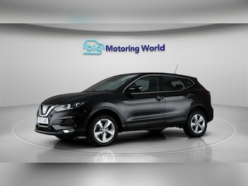 Used Nissan Qashqai 2017 for sale - 76250902: Photo 4