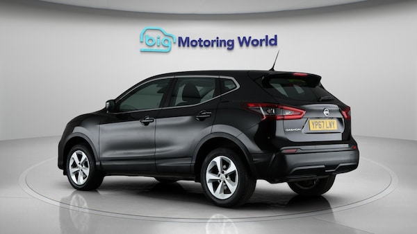Used Nissan Qashqai 2017 for sale - 76250902: Photo 6