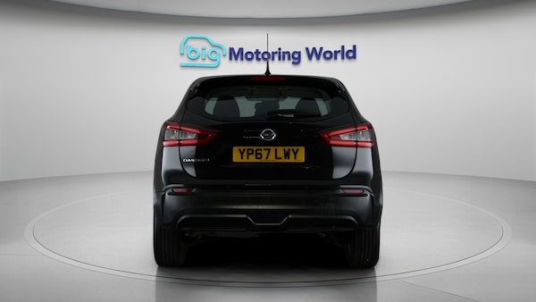 Used Nissan Qashqai 2017 for sale - 76250902: Photo 7
