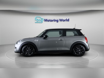 Used MINI Hatch 2020 for sale - 79368065: Photo