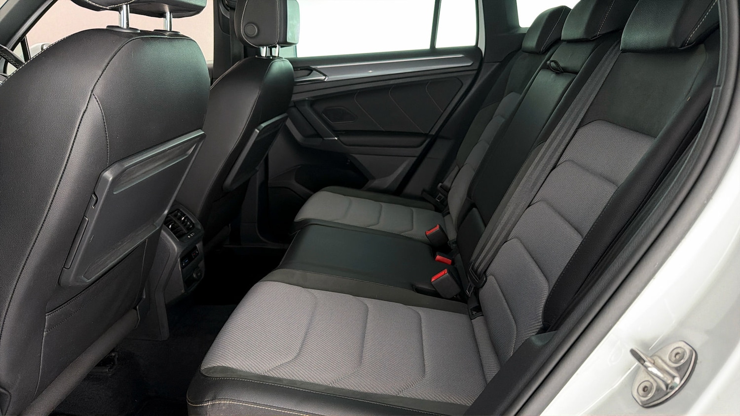 Used Volkswagen Tiguan 2017 for sale - 78145036: Photo 15