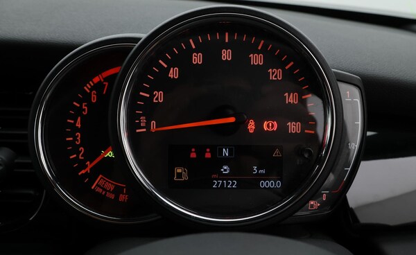 Used MINI Hatch 2021 for sale - 76175352: Photo 11