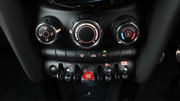 Used MINI Hatch 2021 for sale - 76175352: Photo 13
