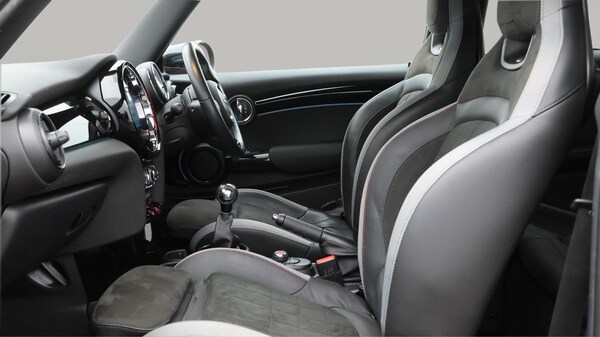 Used MINI Hatch 2021 for sale - 76175352: Photo 15