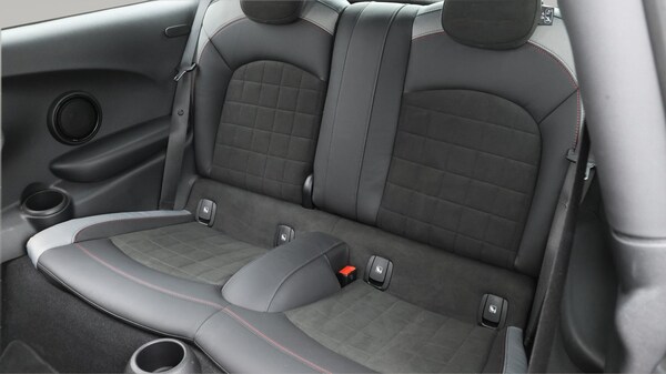 Used MINI Hatch 2021 for sale - 76175352: Photo 17
