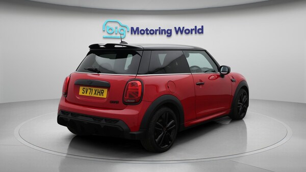 Used MINI Hatch 2021 for sale - 76175352: Photo 8