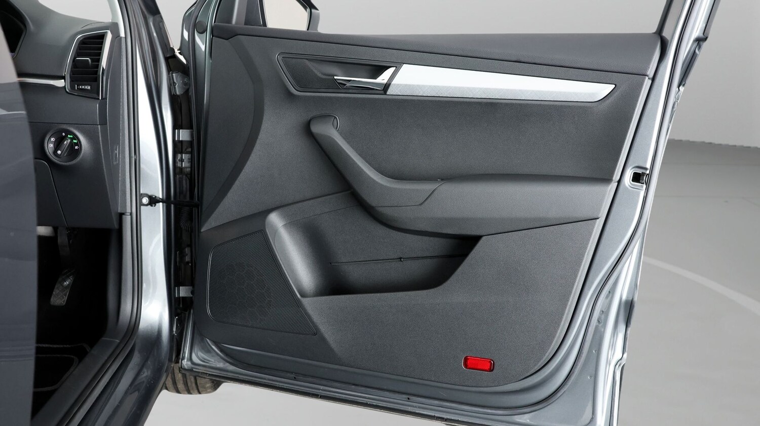 Used Skoda Karoq 2023 for sale - 77501572: Photo 15