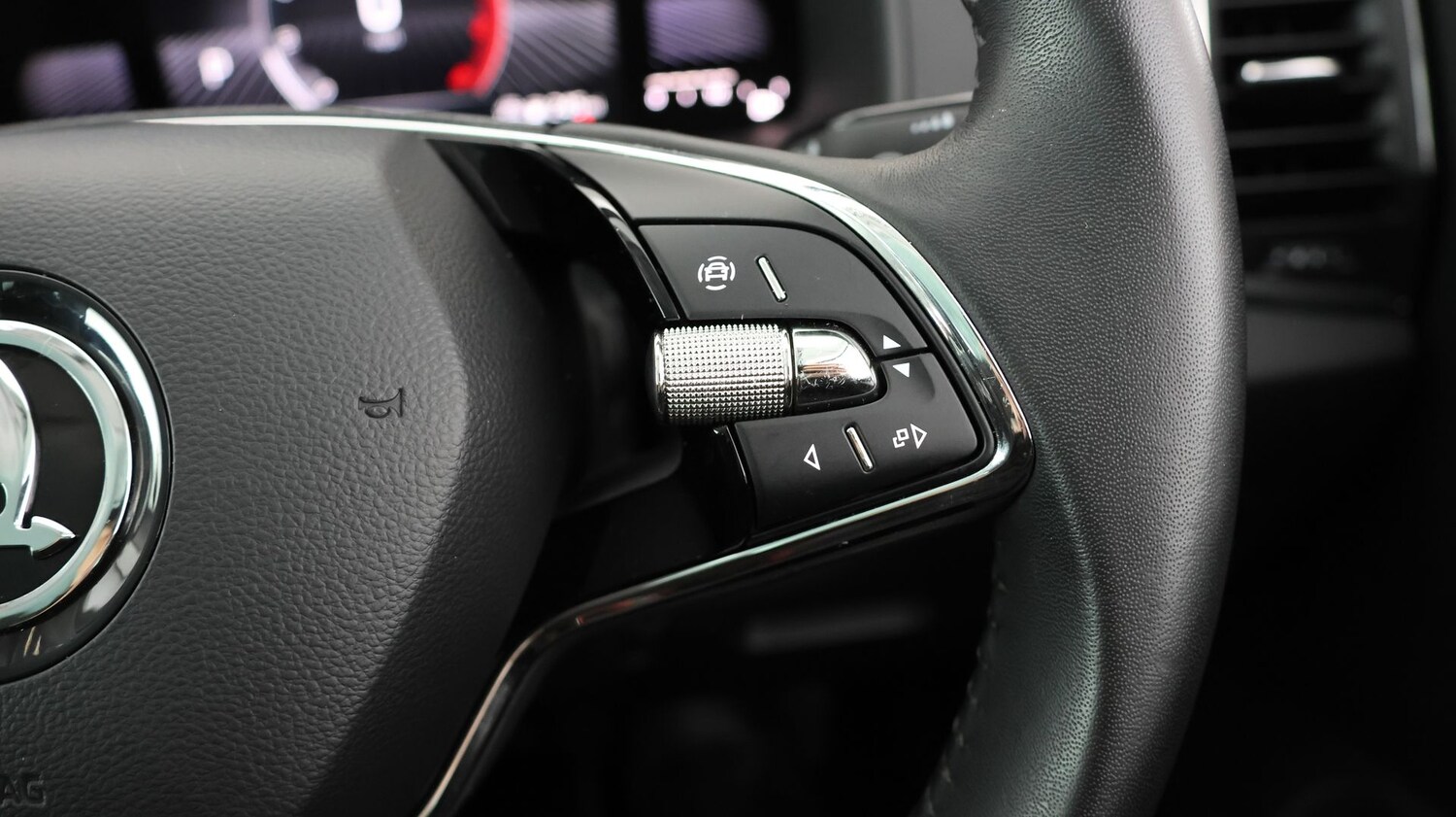 Used Skoda Karoq 2023 for sale - 77501572: Photo 23