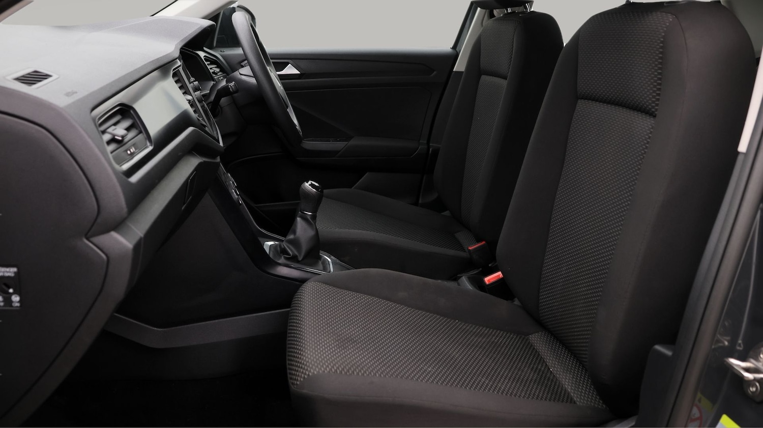 Used Volkswagen T-Roc 2021 for sale - 77461593: Photo 14