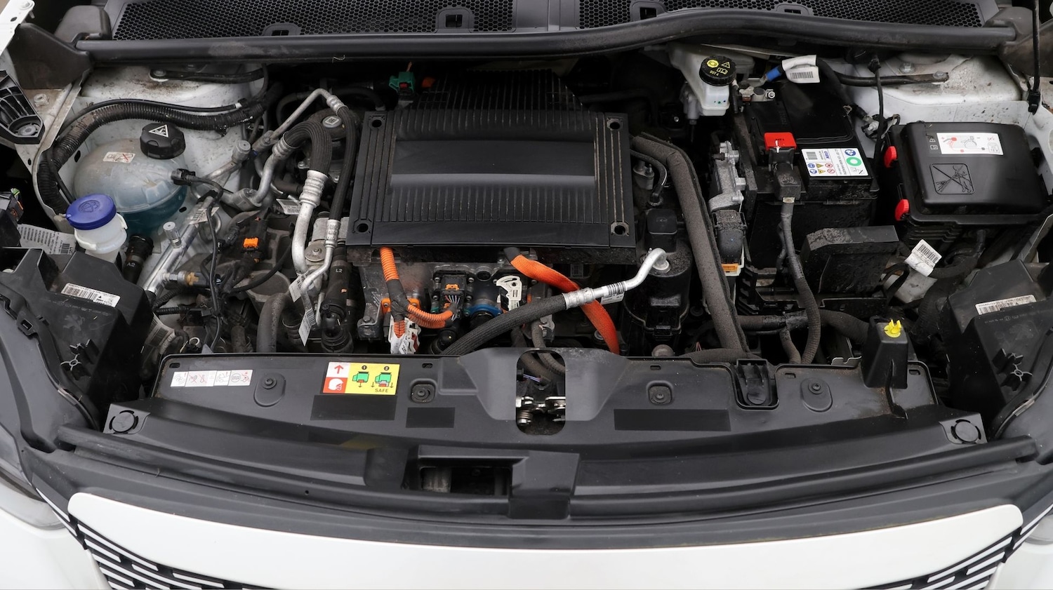 Used Peugeot 2008 2023 for sale - 77849184: Photo 19