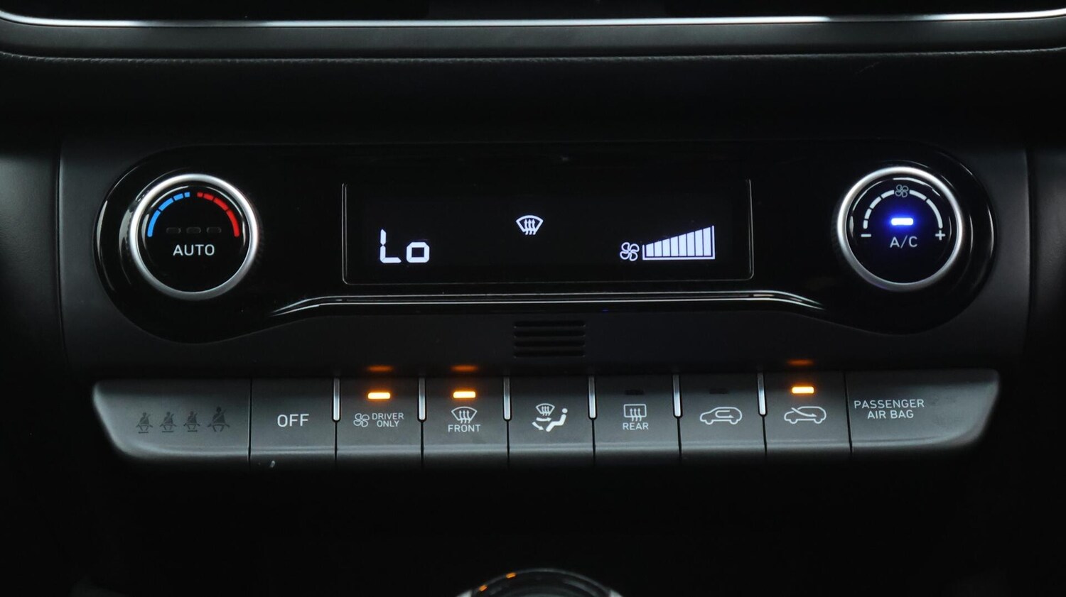 Used Hyundai KONA 2023 for sale - 76121330: Photo 16