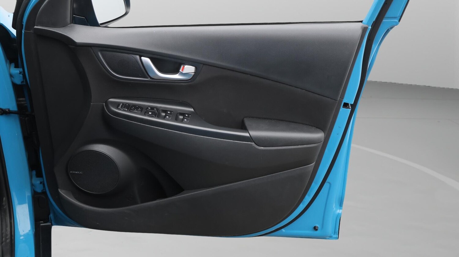 Used Hyundai KONA 2023 for sale - 76121330: Photo 22