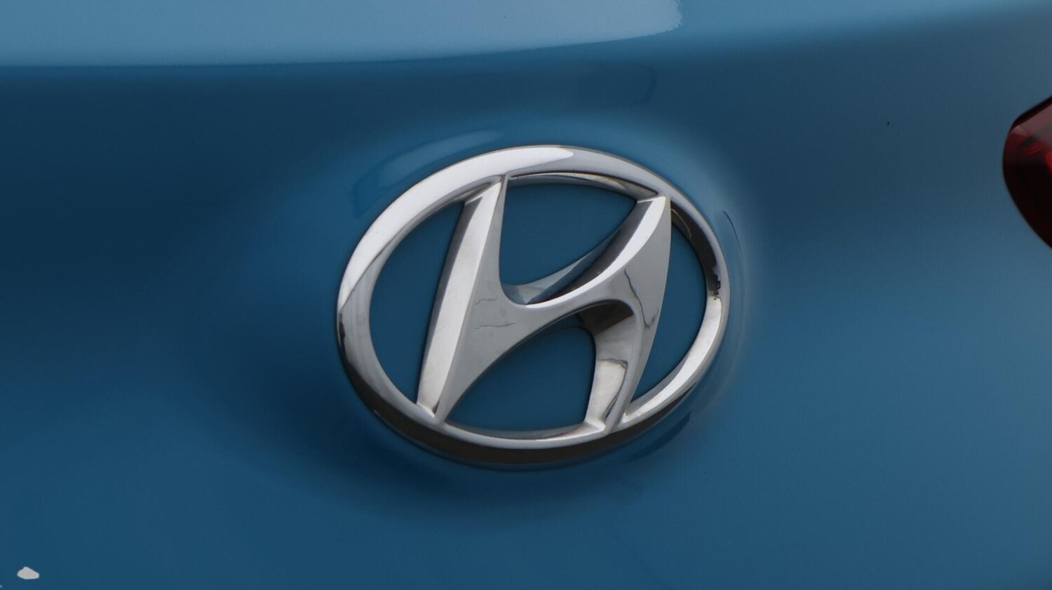 Used Hyundai KONA 2023 for sale - 76121330: Photo 34