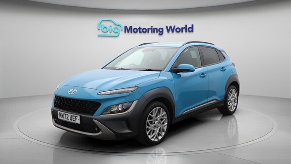 Used Hyundai KONA 2023 for sale - 76121330: Photo 4