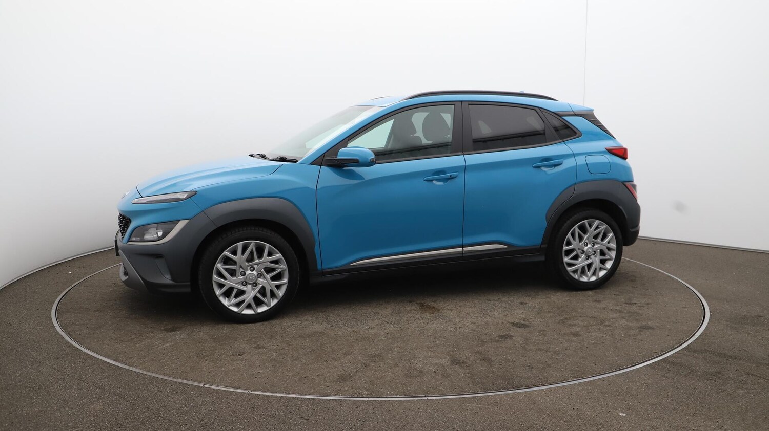 Used Hyundai KONA 2023 for sale - 76121330: Photo 68