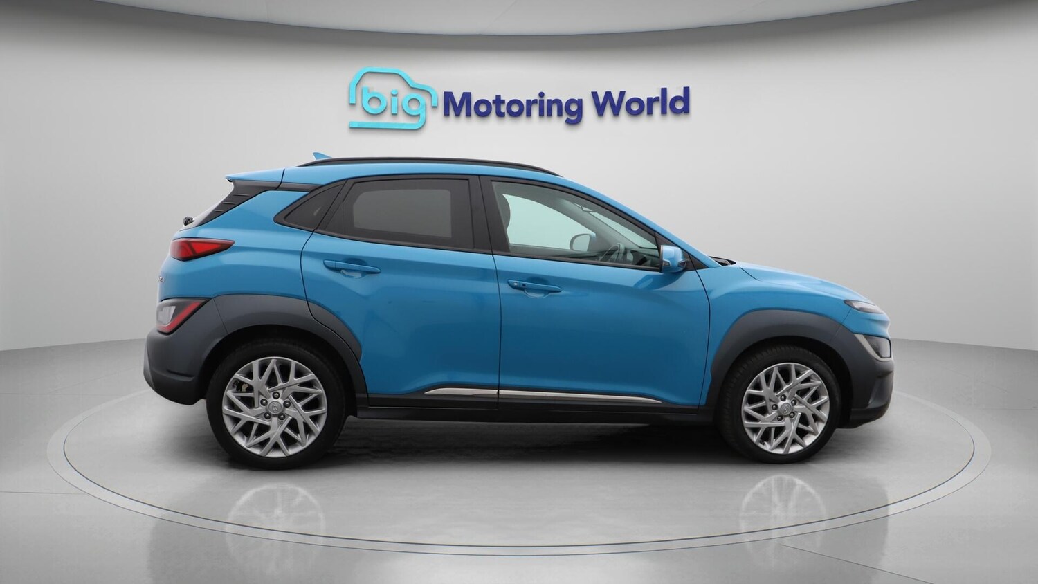 Used Hyundai KONA 2023 for sale - 76121330: Photo 9