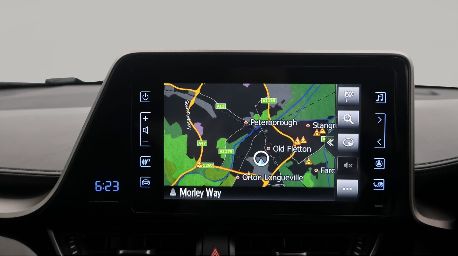 Used Toyota C-HR 2019 for sale - 77364135: Photo 11