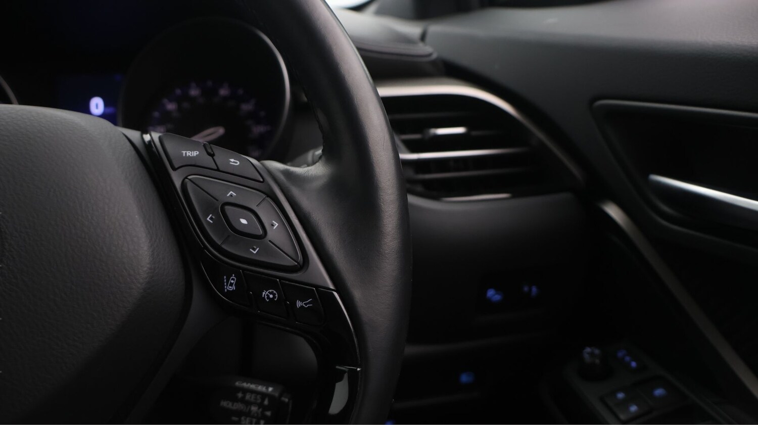 Used Toyota C-HR 2019 for sale - 77364135: Photo 23