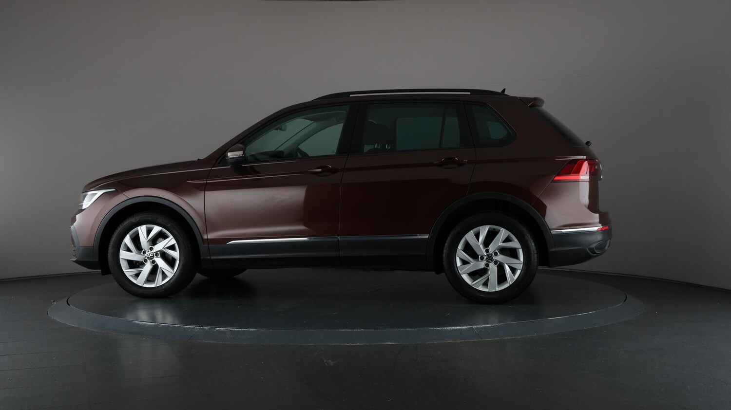 Used Volkswagen Tiguan 2021 for sale - 76377484: Photo 37