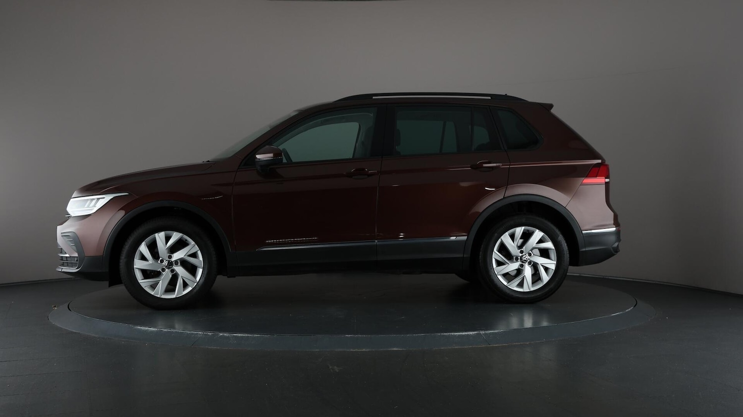 Used Volkswagen Tiguan 2021 for sale - 76377484: Photo 39