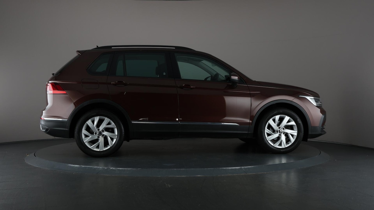 Used Volkswagen Tiguan 2021 for sale - 76377484: Photo 63