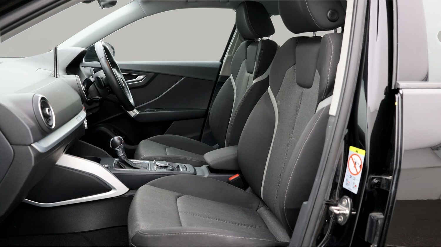 Used Audi Q2 2020 for sale - 77431238: Photo 14