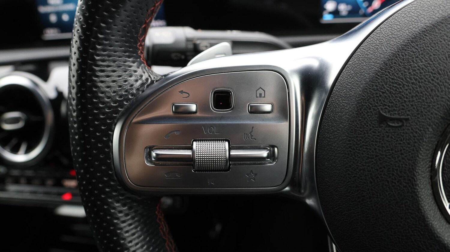 Used Mercedes-Benz A-Class 2021 for sale - 76659347: Photo 22