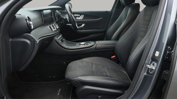 Used Mercedes-Benz E-Class 2018 for sale - 76247306: Photo 15