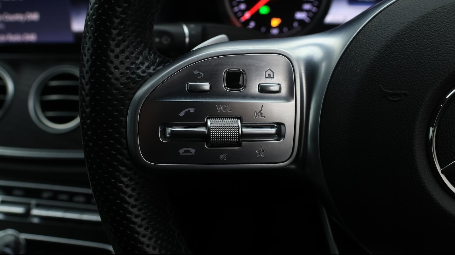 Used Mercedes-Benz E Class 2018 for sale - 76247306: Photo 25