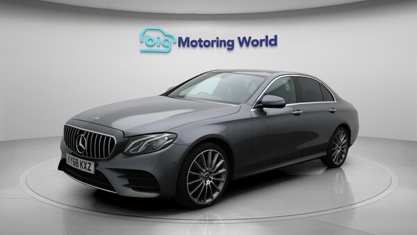 Used Mercedes-Benz E-Class 2018 for sale - 76247306: Photo 4