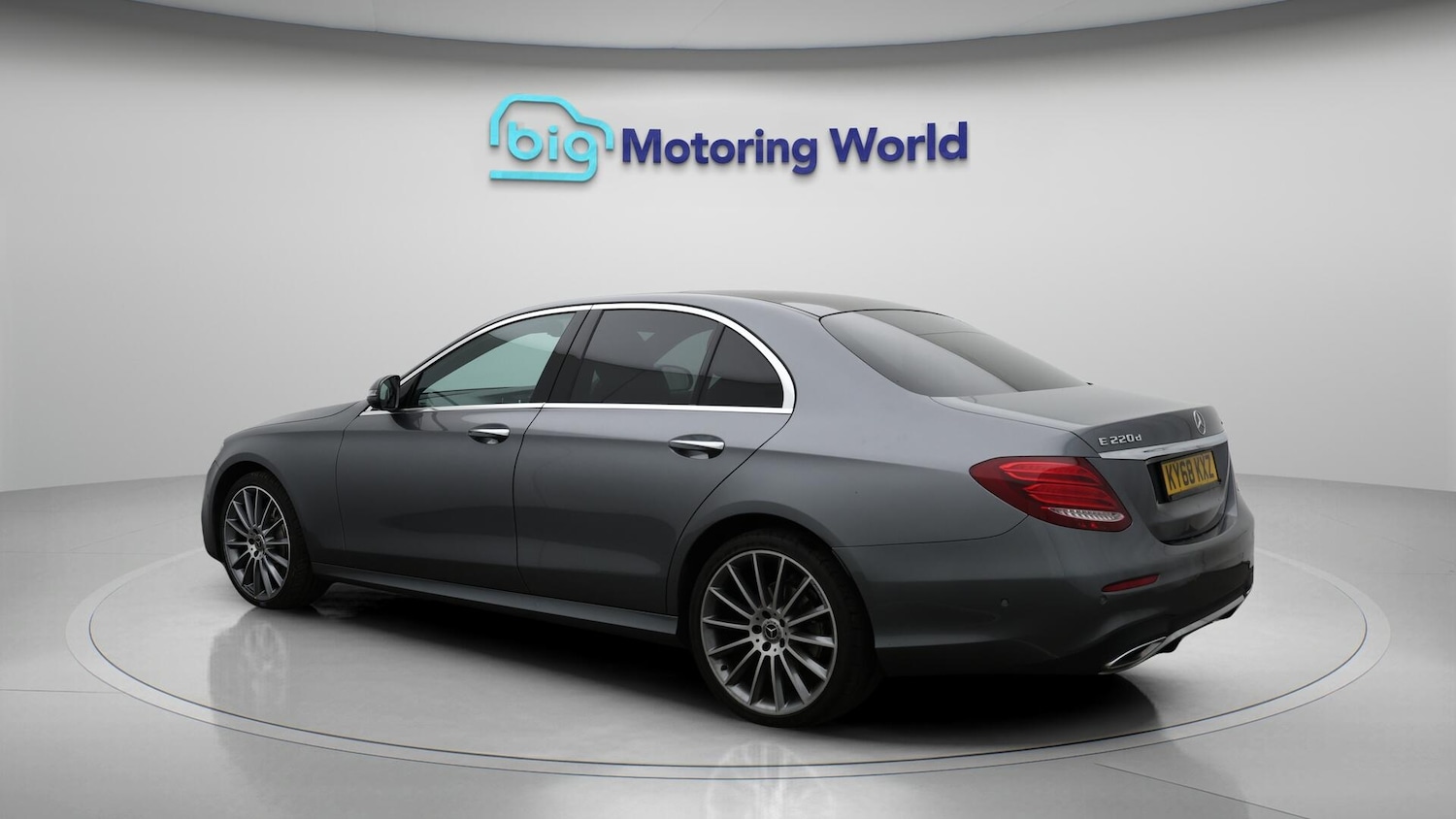 Used Mercedes-Benz E Class 2018 for sale - 76247306: Photo 6