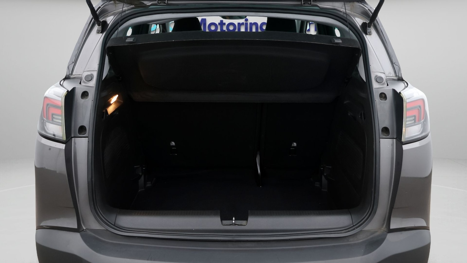 Used Vauxhall Crossland 2021 for sale - 77668349: Photo 17