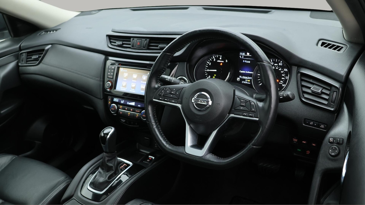 Used Nissan X-Trail 2020 for sale - 76060946: Photo 10