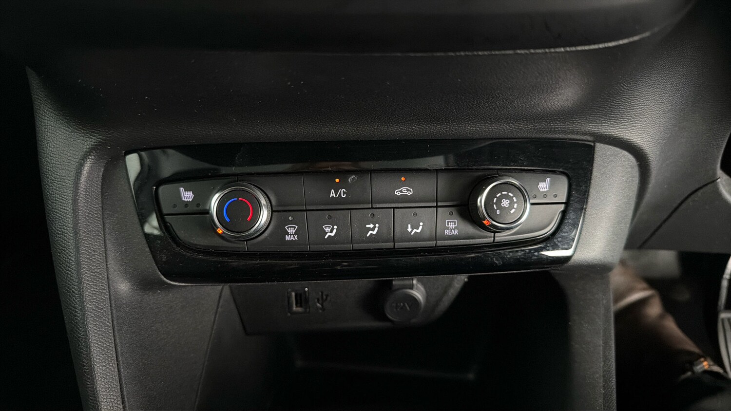 Used Vauxhall Corsa for sale - 77873143: Photo 12