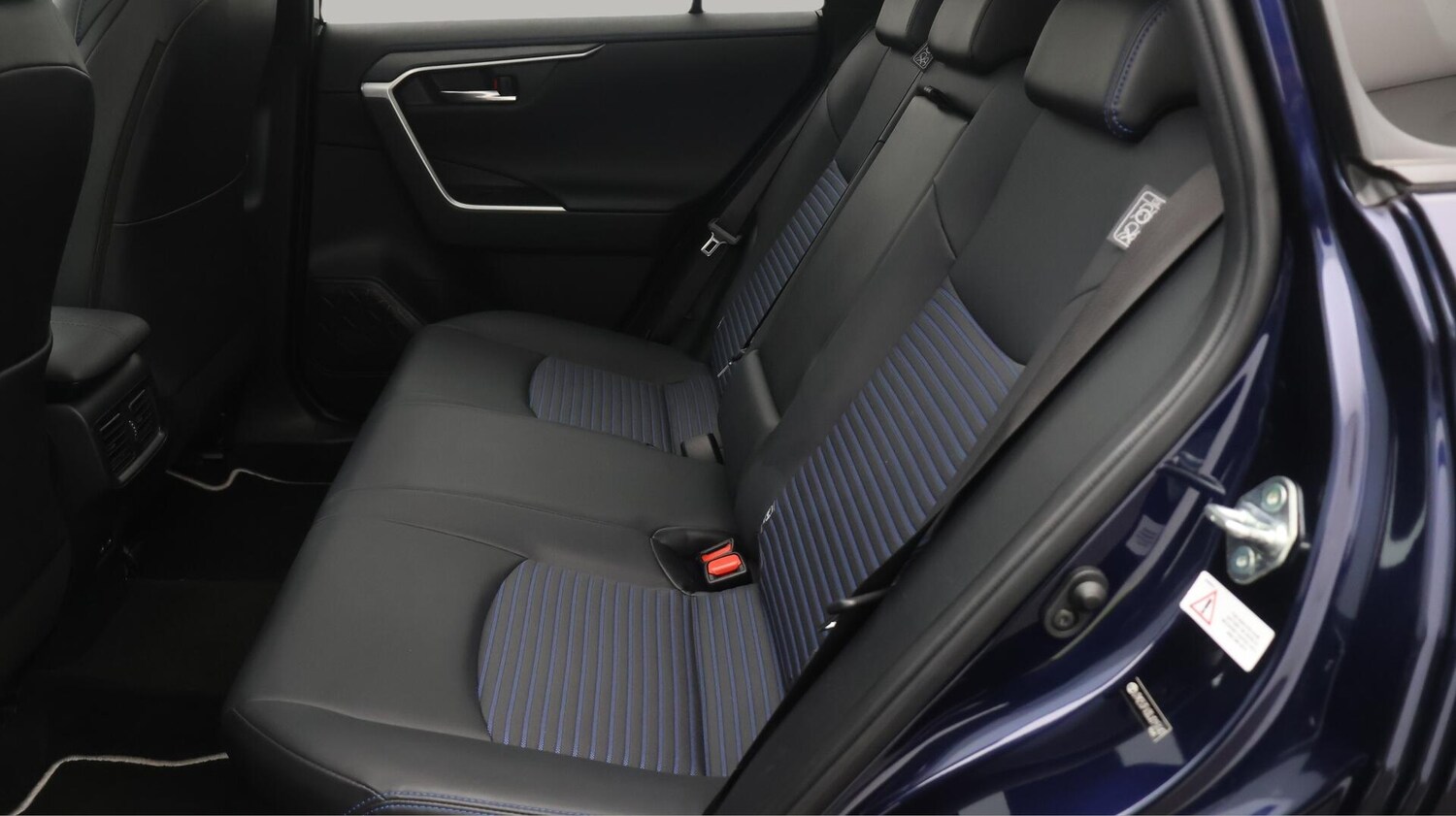 Used Toyota RAV4 2022 for sale - 76485158: Photo 16