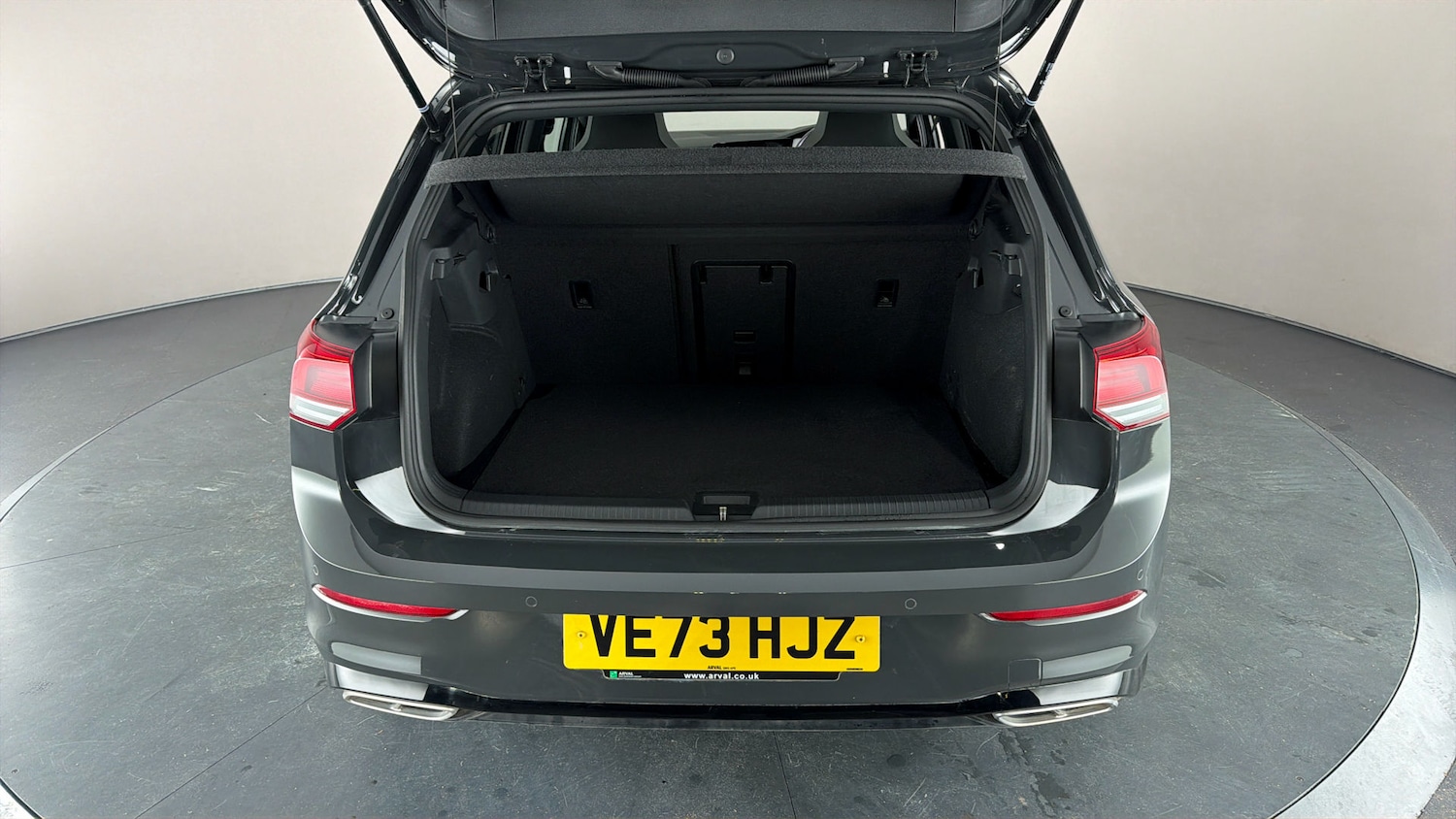 Used Volkswagen Golf 2024 for sale - 77888526: Photo 8