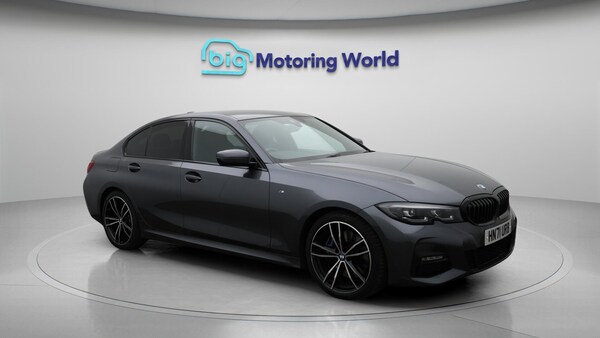 Used BMW 3 Series 2021 for sale - 76246752: Photo 1