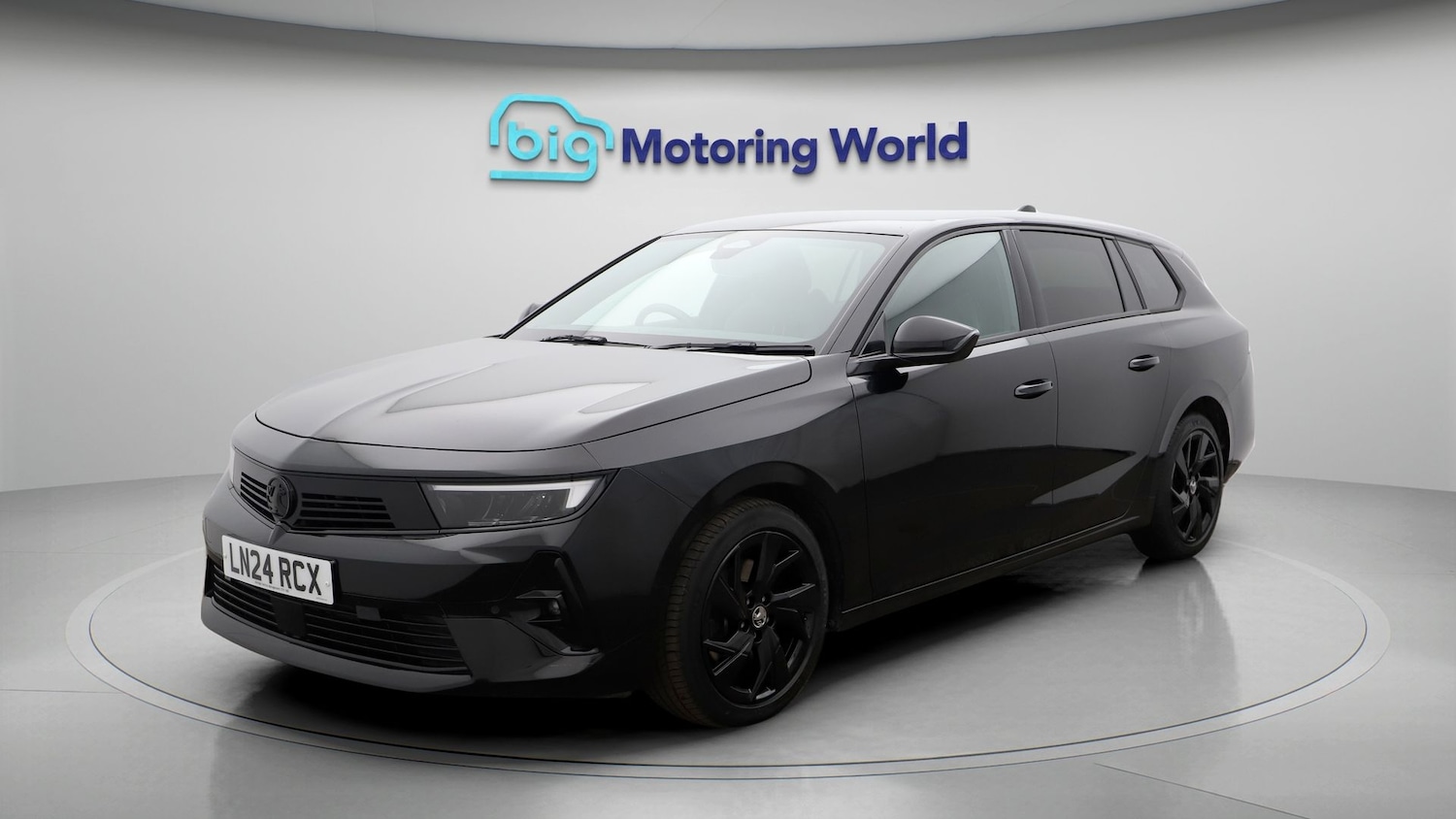 Used Vauxhall Astra 2024 for sale - 77610171: Photo 3