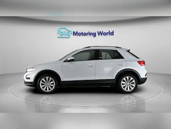 Used Volkswagen T-Roc 2020 for sale - 79692730: Photo
